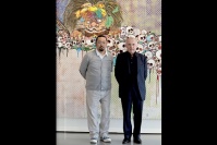 當(dāng)代群星義拍 村上隆行善又討好,曾梵志,Damien Hirst,Jeff Koons,村上隆,奈良美智,杰夫?昆斯,辛迪?舍曼,達明?赫斯特