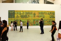 徐鋼國(guó)內(nèi)策展首秀 回避偏見的“偏看”,張曉剛,周春芽,岳敏君,張培力,洪磊,徐鋼