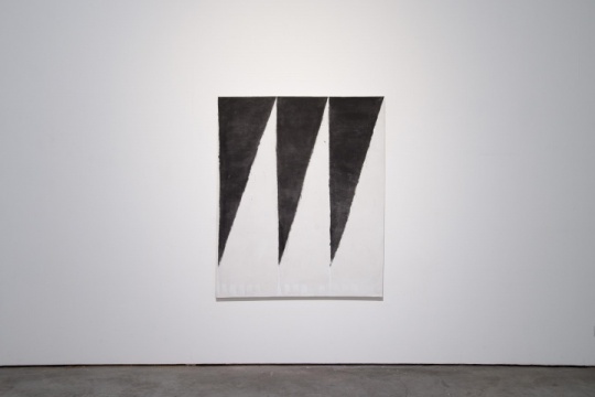 《煙》布上丙烯 2013
《煙》布上丙烯 2013