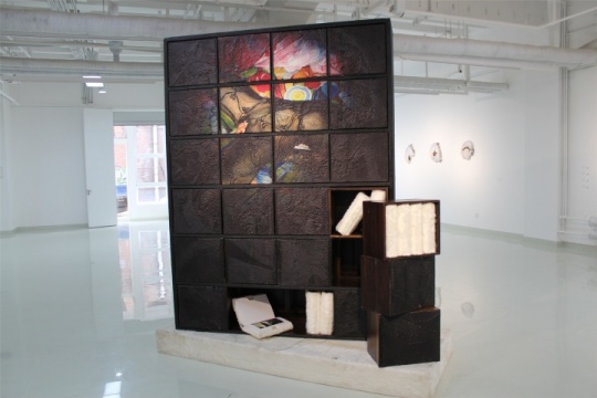 杜曦云的“內(nèi)耗”，此為李博作品

