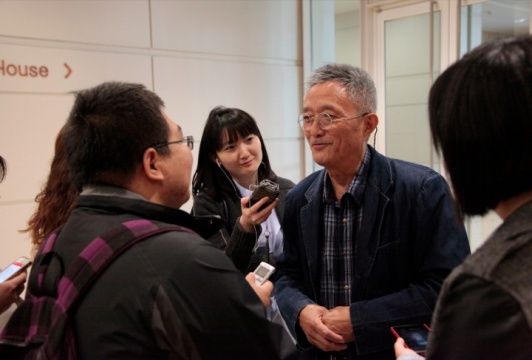 媒體采訪田世信
