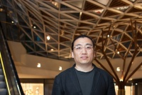 李振華   影像作品已經(jīng)開始擁有市場了,楊福東,董冰峰,李振華