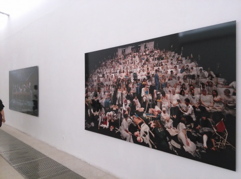 王慶松創(chuàng)作于2008年的作品“臨時(shí)病房”
