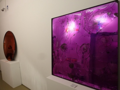 UNMASK為展覽量身定制的鏡子“裝飾中的修辭”
