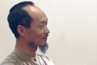 呂勝中 一把神奇剪刀背后的三十年