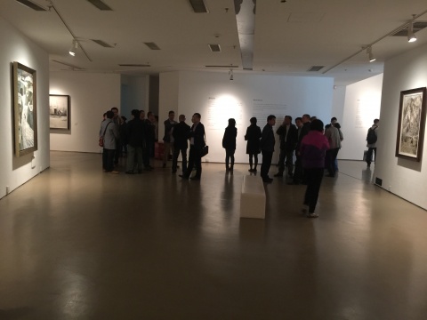 展覽吸引了眾多觀眾參觀
