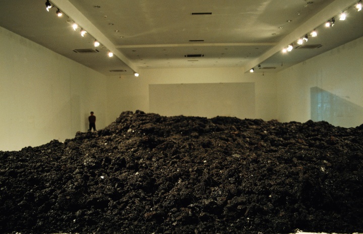 2010年墻美術(shù)館個展“可樂計劃”現(xiàn)場 
