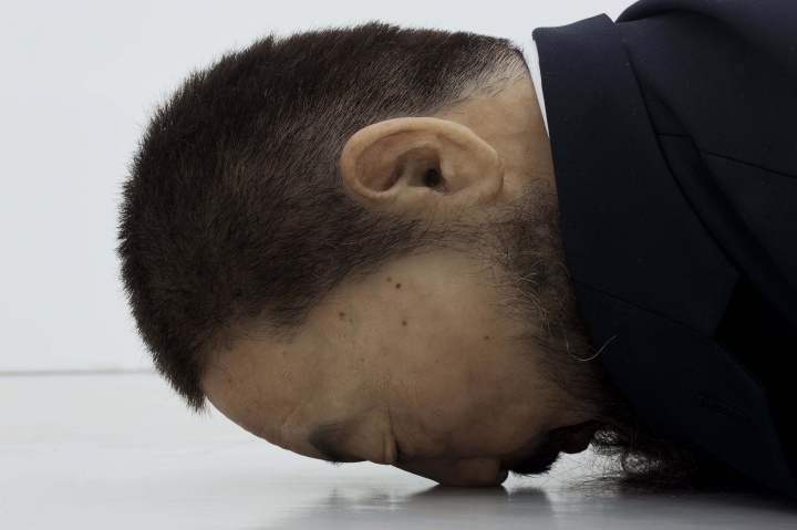 《馬拉之死》局部
