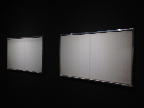 林壽宇 《無(wú)題（灰）》、《無(wú)題（白）》 76×127cm×2 布面油畫(huà) 1965-1968
