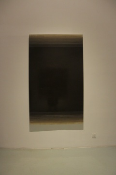 一層展廳 《灰塵150127》 200×120cm 布面灰塵 2015
