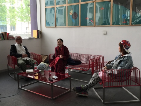 到場參展藝術(shù)家吳文光、文慧、陸揚（自左向右）
