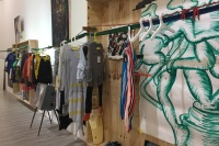 周軼倫個展“Go?d Finder” 將黑店開進站臺中國,周軼倫