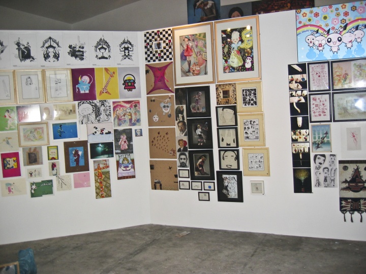 2007年12月，“綠校第二次年展”展覽現(xiàn)場

