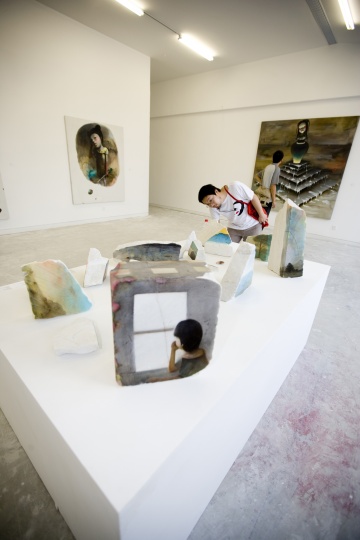 2008年，星空間在上海民生美術(shù)館策劃群展“找自己”
