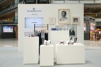 IZZUE聯(lián)手Ernesto Artillo打造十五周年藝術(shù)回顧展