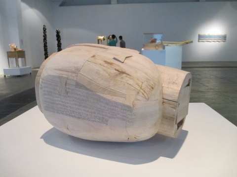 邱加作品《頭》
