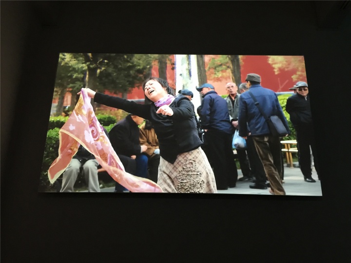 胡向前 藝術(shù)是表演出來的 胡向前 藝術(shù)是表演出來的