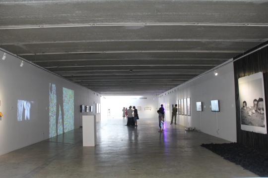 “第二屆三影堂實驗影像開放展”二層展覽現(xiàn)場
