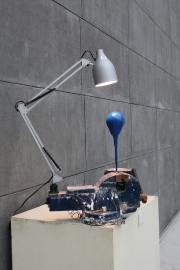 在工作室之外的展覽狀態(tài)。

