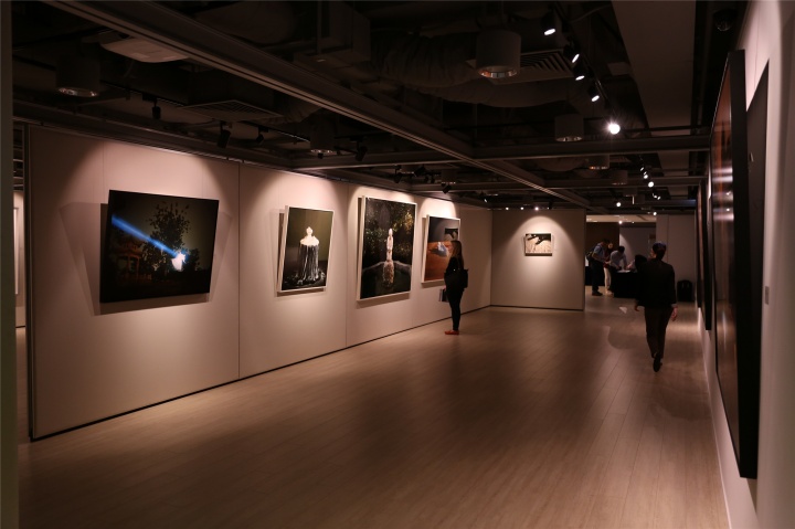“二次光攝影展”展覽現(xiàn)場

