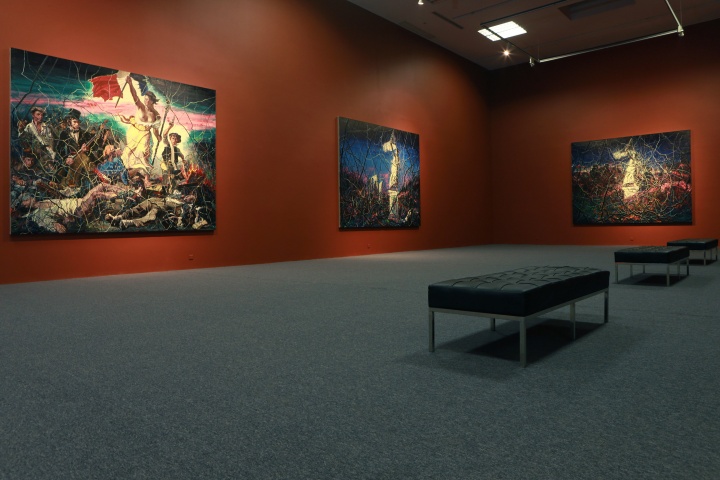 “曾梵志——盧浮宮計劃”在香格納北京空間的展覽現(xiàn)場

