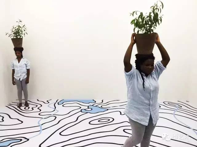 奧托邦戈·恩坎加 《植物繁殖體》 2014
