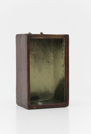 
《湖邊》 11×13.5×22 cm 舊木盒，油畫顏料，聲音 2015
