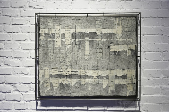  

《計算表》鋼網(wǎng)油畫 拼貼 2012
