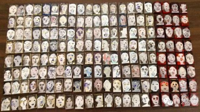柴一茗 《人物之二》30x22.5cmx8 紙本丙烯 2002/2012
