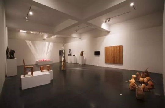 “翼——中國雕塑學會青年推介計劃第二季巡展”北京中間美術(shù)館一層
