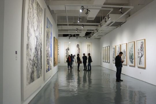 “齊物見心--當(dāng)代中國(guó)寫意花鳥畫七人展第二回”展覽現(xiàn)場(chǎng)
