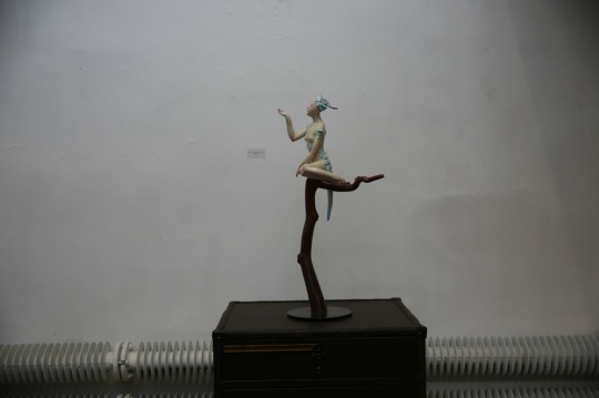 王曉琳 《向往著的未來》 鑄銅著色 72x36x22cm 2014年
