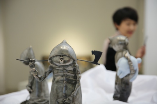 展覽現(xiàn)場(chǎng) 張建龍的《風(fēng)武士》系列作品

