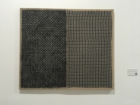 《十示 1996-37》 120 x 140 cm  成品布、亞麻布上粉筆、炭筆  1996
