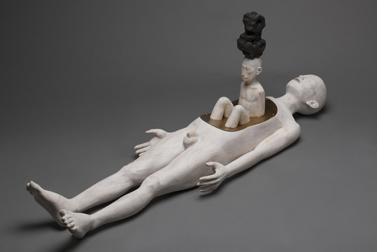 杜春風(fēng) 《須彌之境》45 ×150×52cm香樟木&金屬材料  2015
