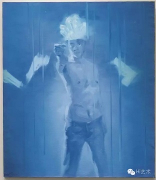 謝南星 《拿槍的自畫(huà)像》 148×128cm 布面油畫(huà) 1997  成交價(jià)：151.8萬(wàn)元  北京匡時(shí)2016年春拍
