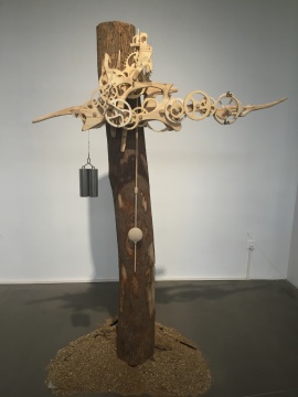 張升化 《三十年》 40×50×120cm 木頭 2016
