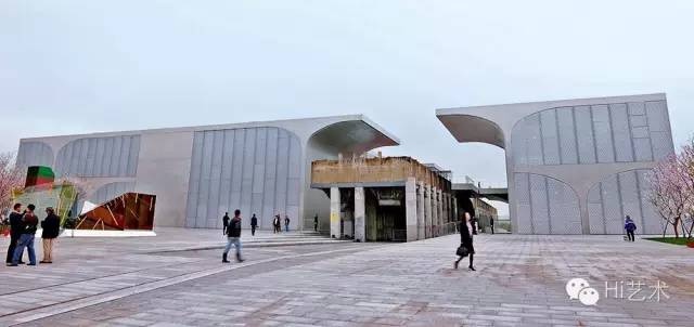龍美術(shù)館西岸館
