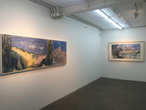 展覽現場，漆瀾的作品《透納的廢墟》、《董其昌的沼澤》
