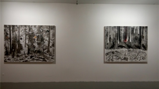 地下一層展廳董鶴作品《最后一天》（右一）

