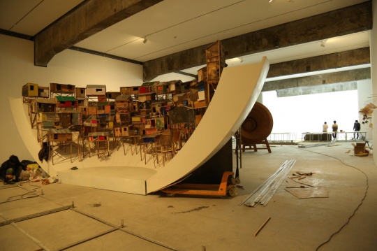 “無墻”與“墻”的悖論 沈遠個展“無墻”北京民生現(xiàn)代美術(shù)館于3月4日展出