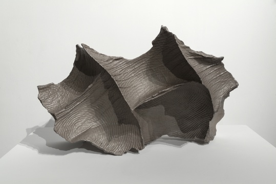 隋建國(guó) 《空間擠壓》 66x102x55 cm 鑄銅 2014-2017
