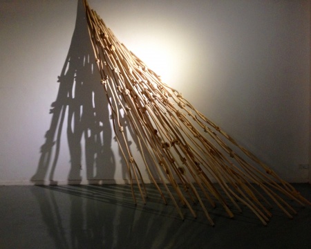葛平偉 《·結(jié)·之一》 木  可變  2014
