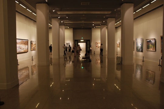 “文脈傳薪——2017中國寫意油畫學派名家研究展”開幕現(xiàn)場
