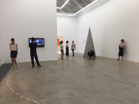 “C-空間+龍口”開幕“東風(fēng)吹馬耳”群展
