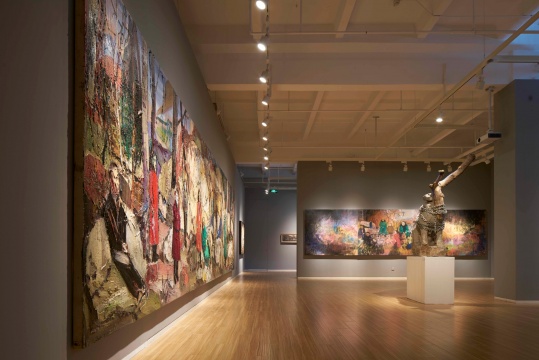 尹朝陽個(gè)展“在嵩山”
