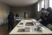 在日出而作日落而息的空間里看一個僅供閱讀的展覽,高露迪,雎安奇,渣巴,韓磊,鞠婷,林 科,韓磊,簡策,翟倞,陳彧君