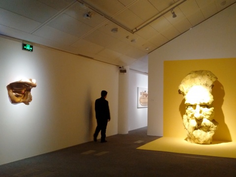 賈尼·德西（意大利）《你×你（埃茲拉）》2010
