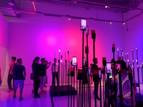 “超級對撞”展覽現(xiàn)場，羅捷亮作品

