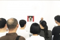 晨畫廊草場地首展，“俠客”行江湖